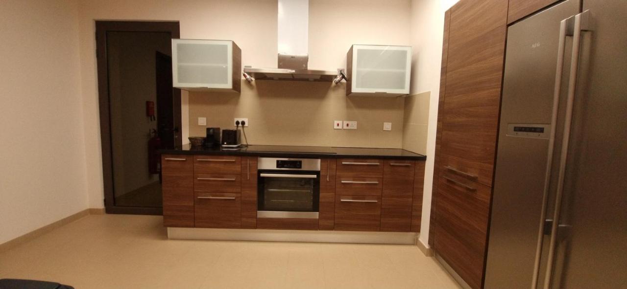One 2Bhk Elegant Apartment In Muscat Bay 03 Esterno foto